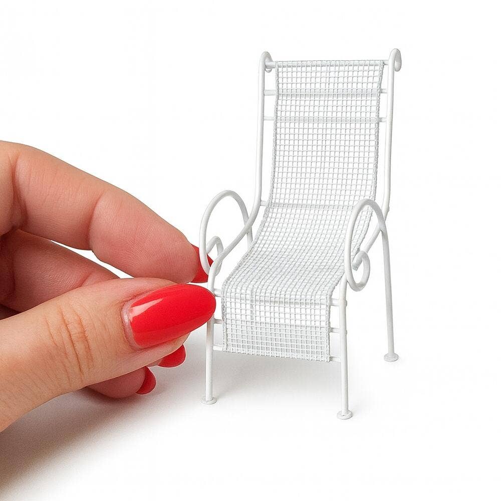 White Wire Miniature Lounge Chair