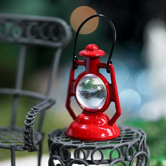 1-3/4" Dollhouse Miniature Red Railroad Lantern
