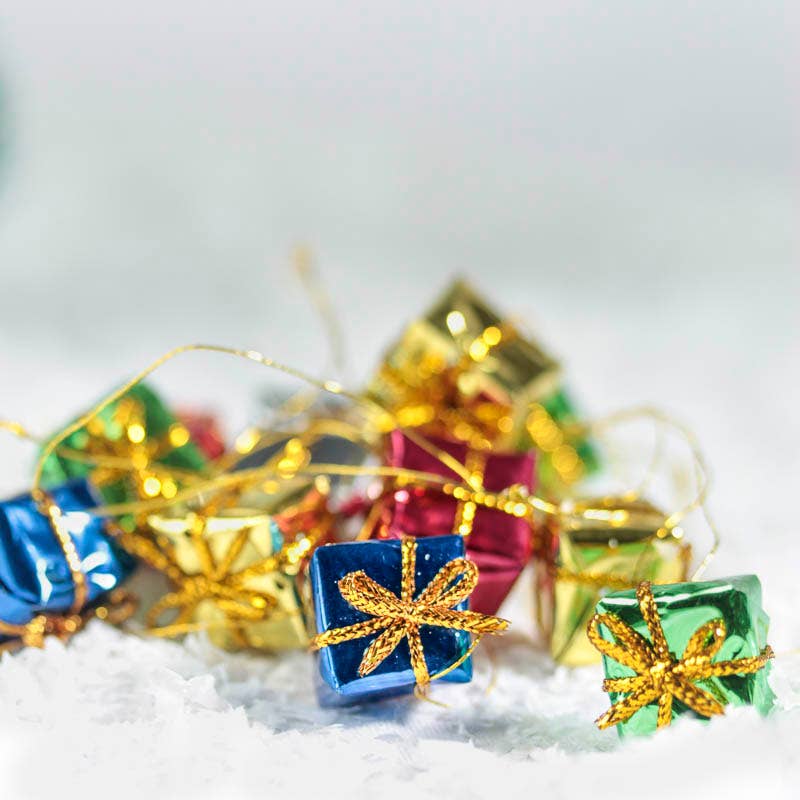 1/2"  Miniature Foil Gift Boxes