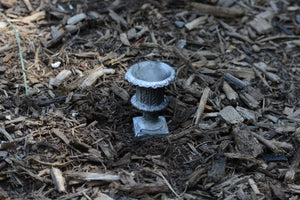 Elegant Mini Planter Pewter Leaf