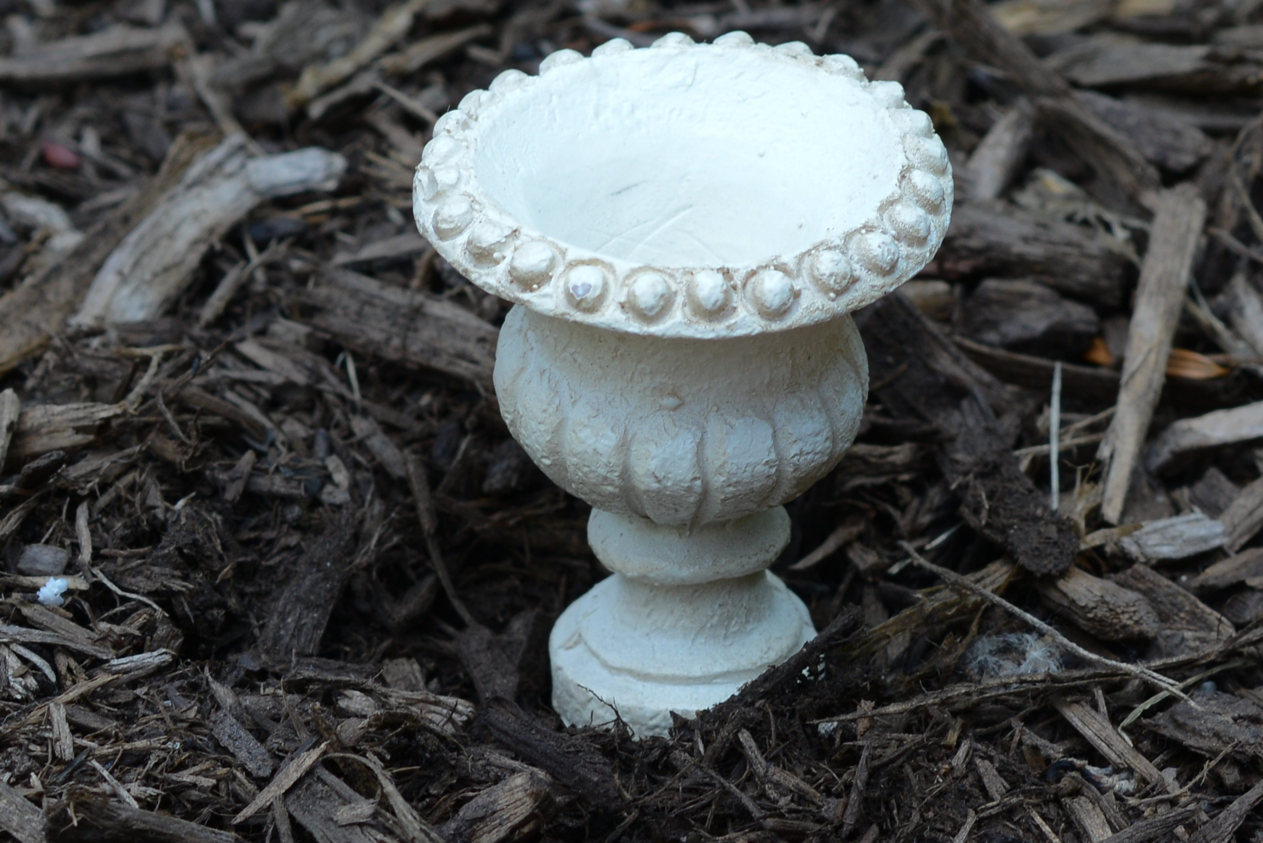 Elegant Mini Planter Pearl Detail Cream