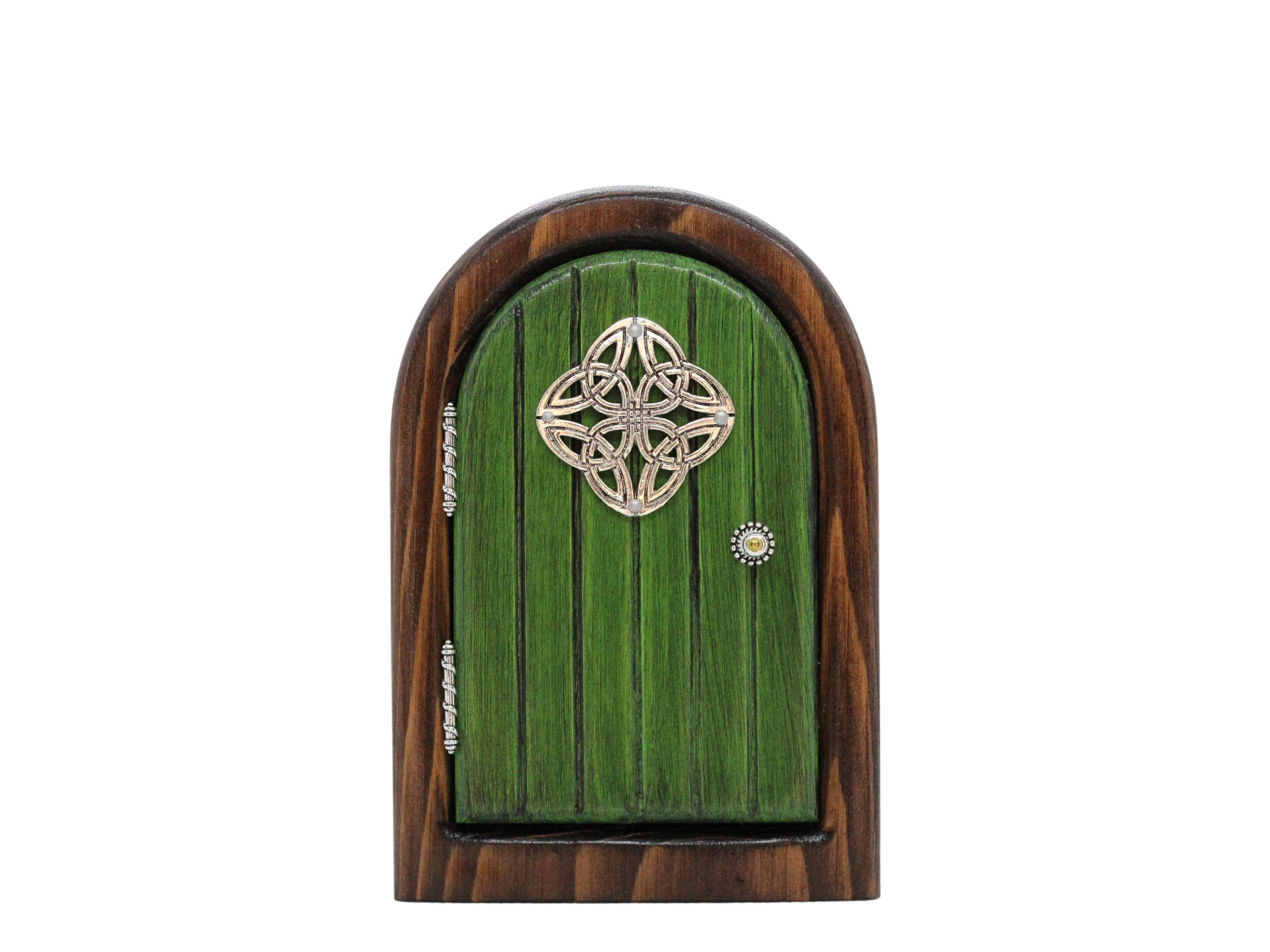 Wee Gaelics Fairy Door: Shield