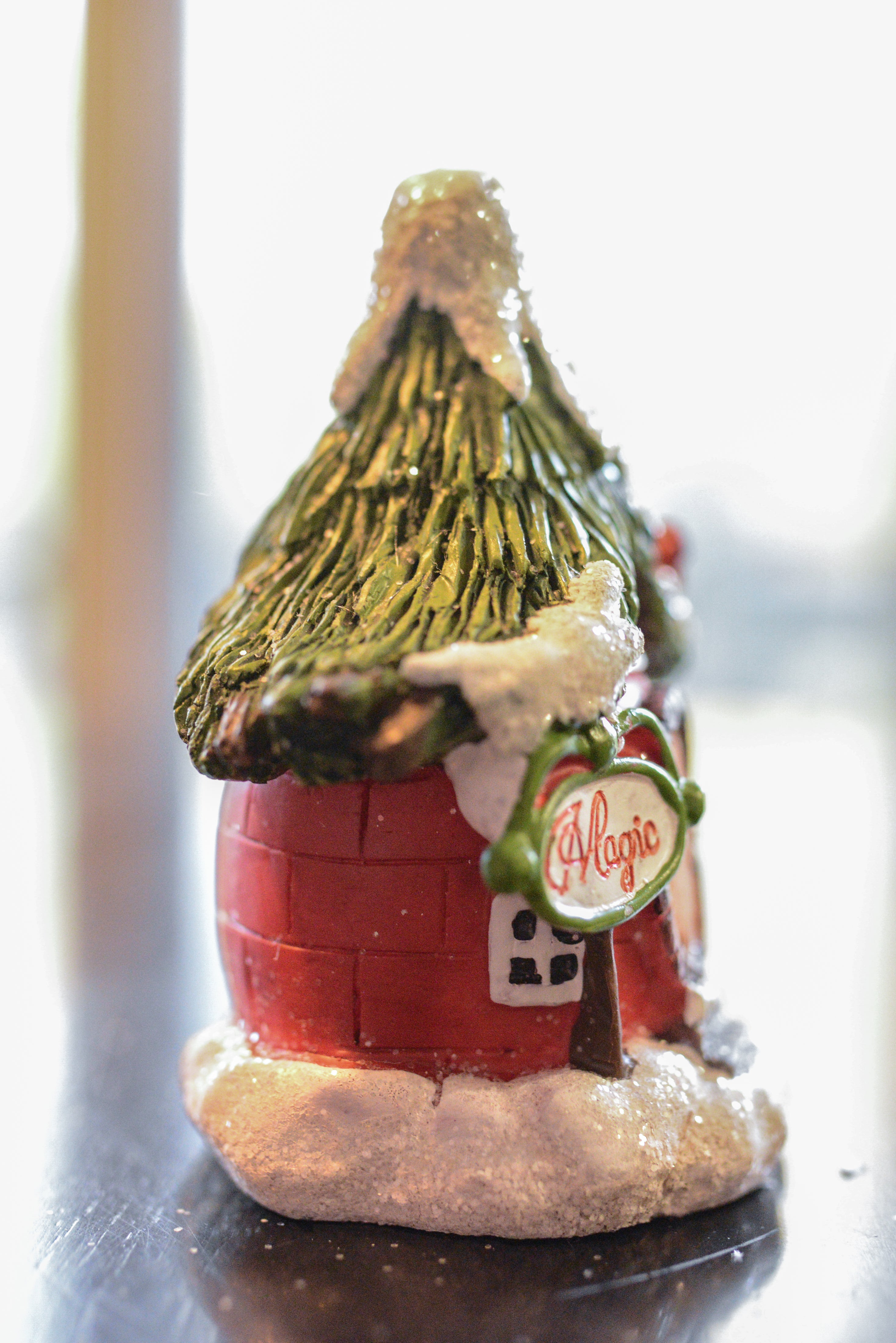 Mini Magic Winter House