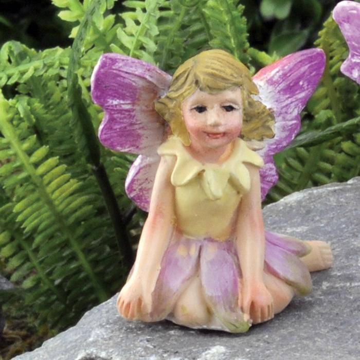 Tiny Fairy Petal, Mini Fairy, Fairy Garden Fairy - Mini Fairy Garden World