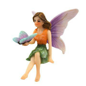Fairy With Butterfly - Mini Fairy Garden World