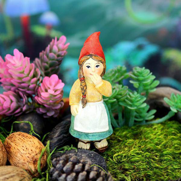Laughing Lady Gnome - Mini Fairy Garden World