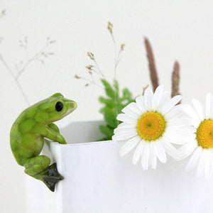 Frog Flower Pot Hugger, Fairy Garden, Mini Frog, Garden Frog - Mini Fairy Garden World