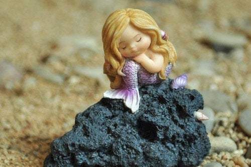 Little Mermaid In Thought, Fairy Garden, Mini Mermaid, Aquarium Mermaid - Mini Fairy Garden World