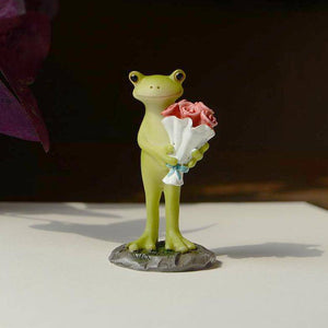 Cute Frog Holding Rose Bouquet, Mini Frog With Flowers, Mini Flower Frog - Mini Fairy Garden World